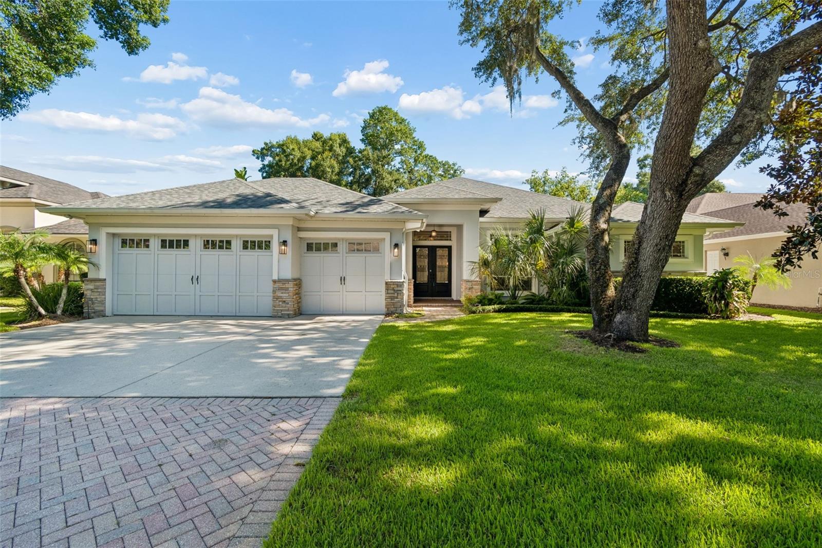 Single Family Residence in TAMPA, FL - Daniel Dourado