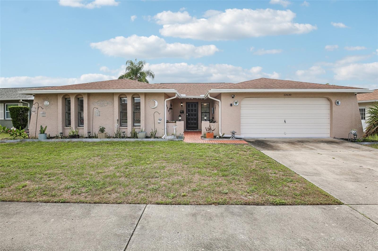 Single Family Residence em HUDSON, FL - Daniel Dourado