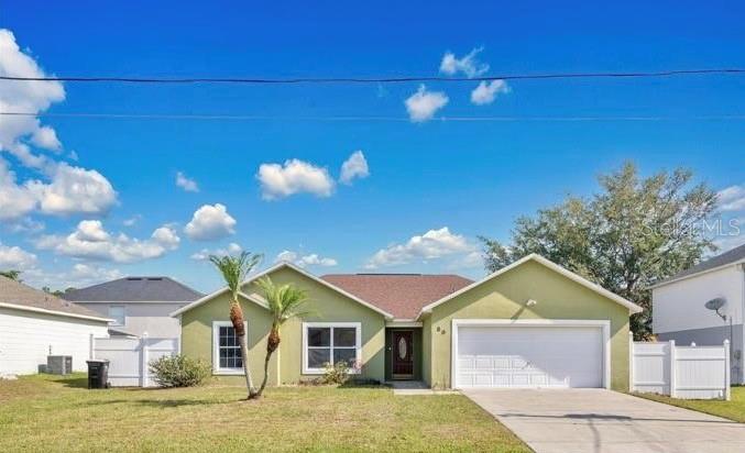 Single Family Residence in KISSIMMEE, FL - Daniel Dourado