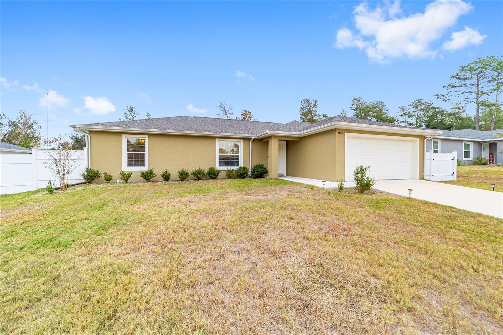 Single Family Residence in OCALA, FL - Daniel Dourado