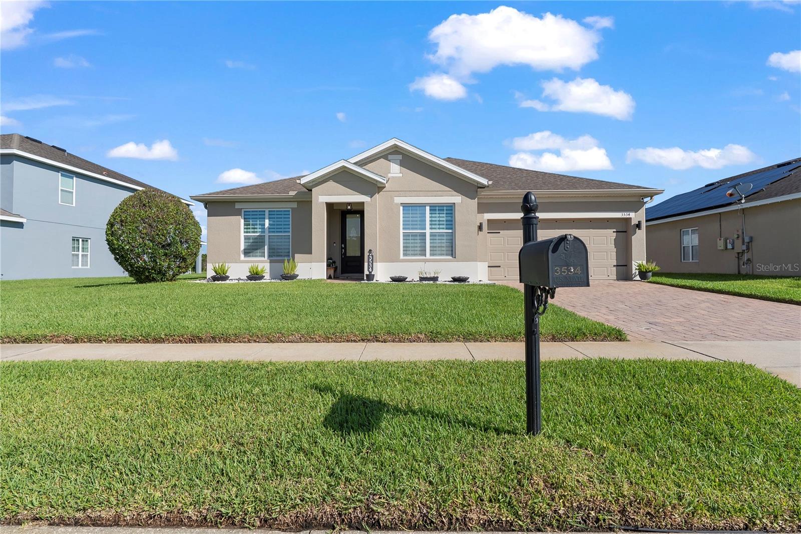 Single Family Residence in ST CLOUD, FL - Daniel Dourado