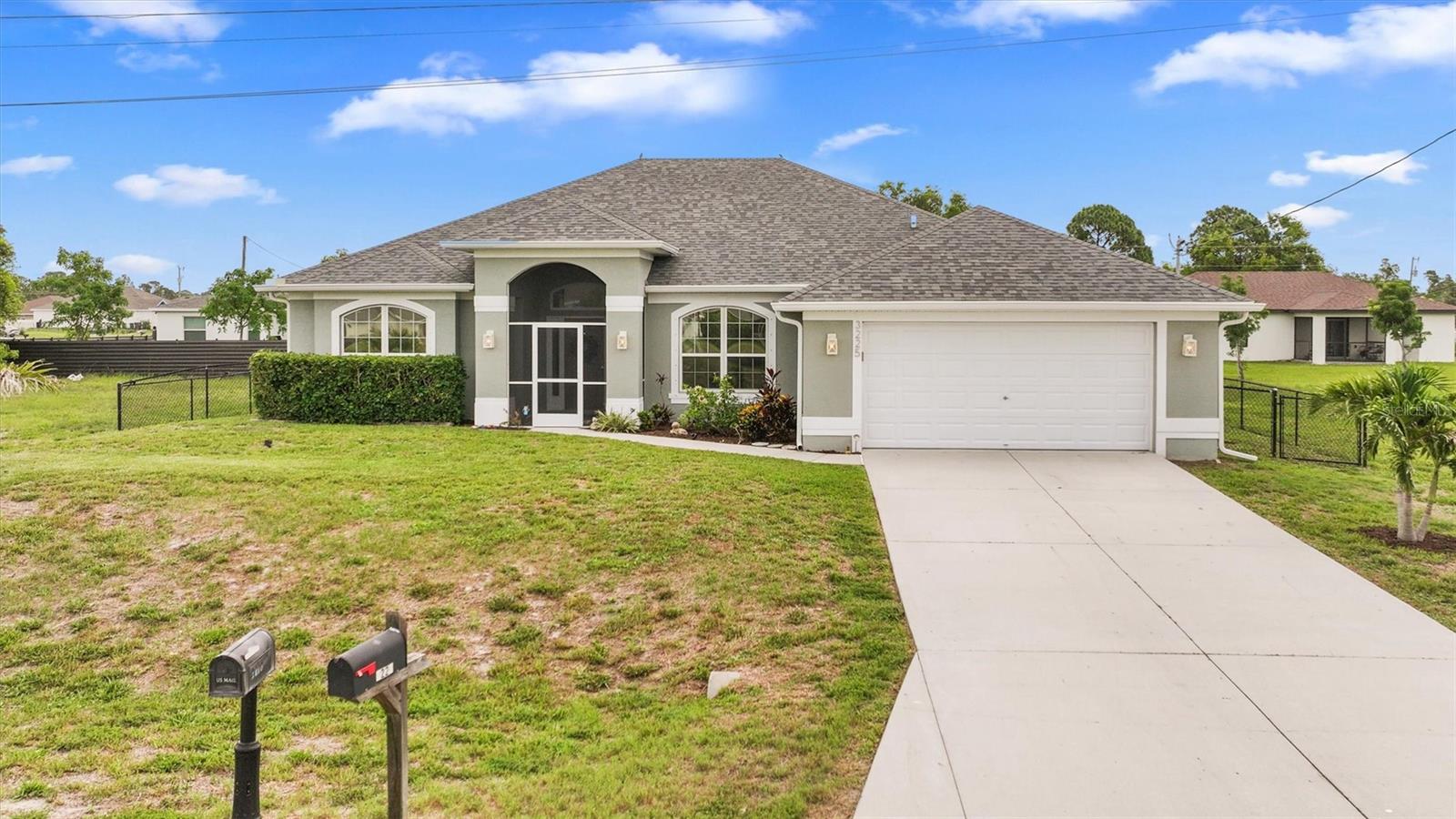 Single Family Residence in CAPE CORAL, FL - Daniel Dourado