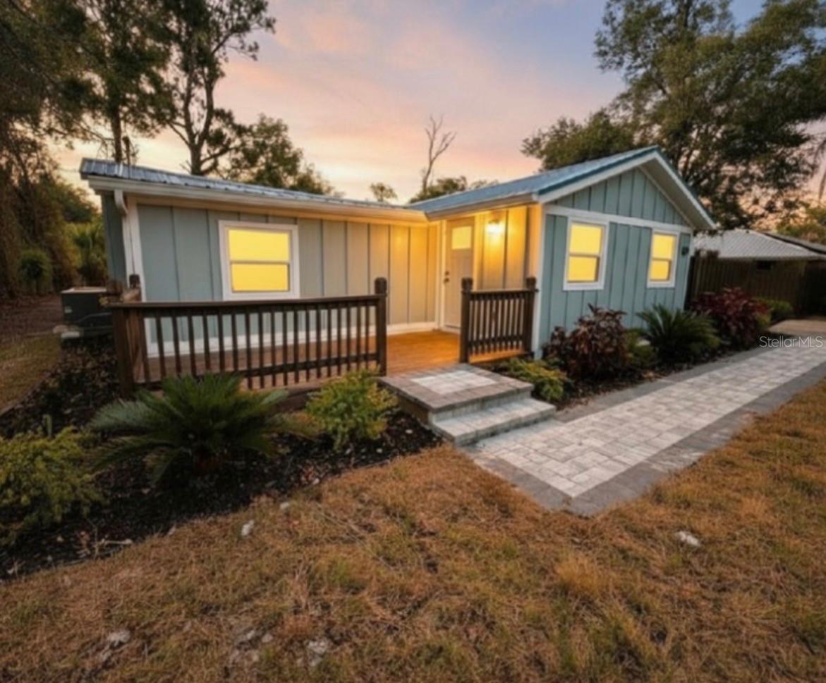Single Family Residence in ARCADIA, FL - Daniel Dourado