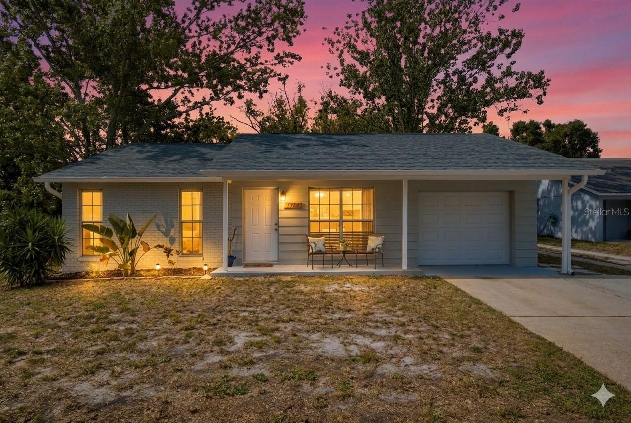 Single Family Residence em NEW PORT RICHEY, FL - Daniel Dourado
