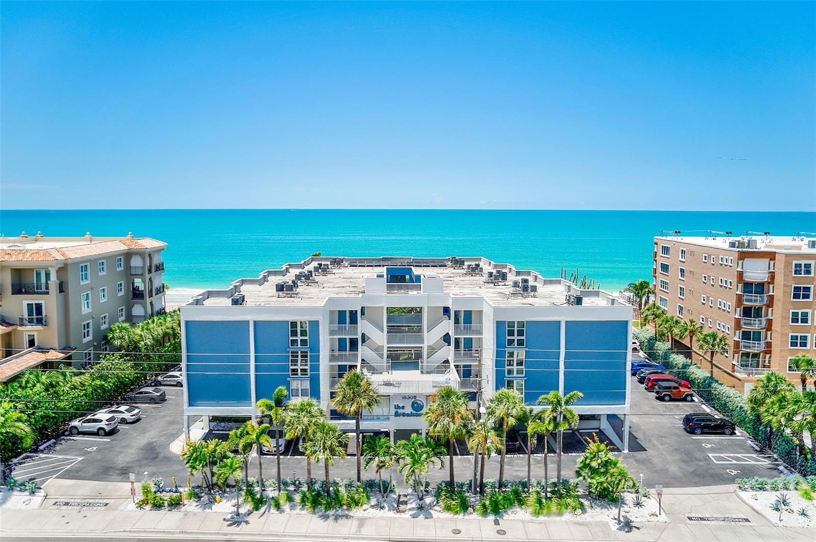Condominium in REDINGTON BEACH, FL - Daniel Dourado