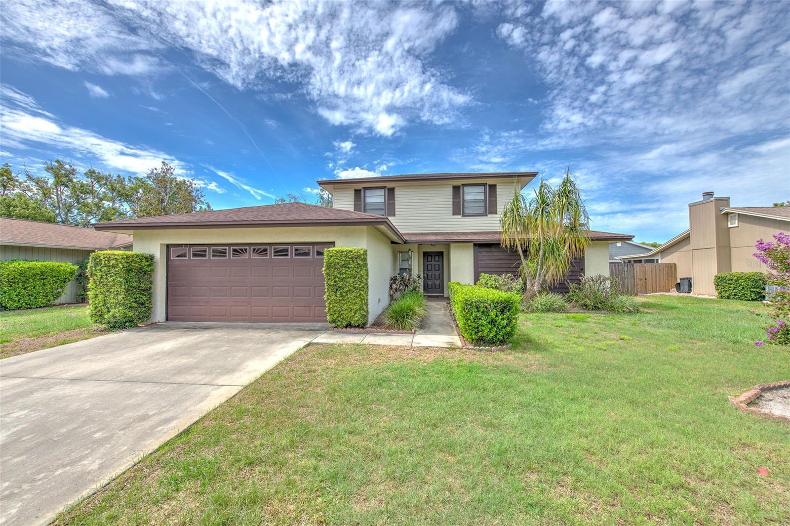 Single Family Residence em LUTZ, FL - Daniel Dourado