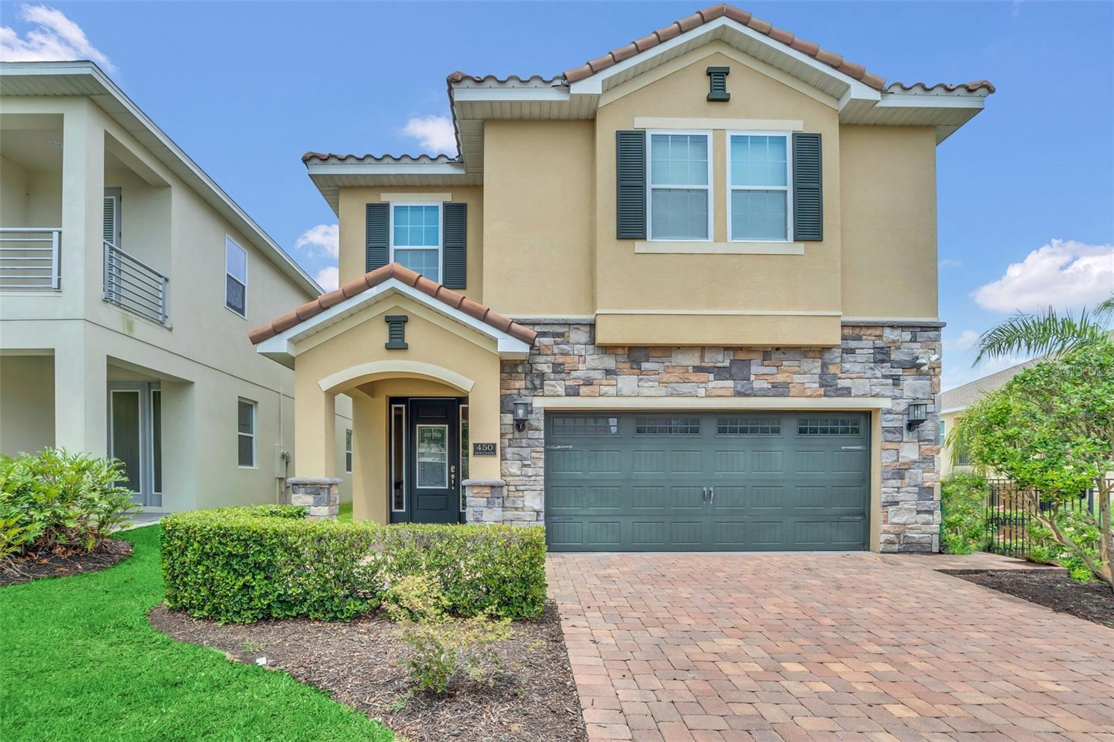 Single Family Residence in KISSIMMEE, FL - Daniel Dourado