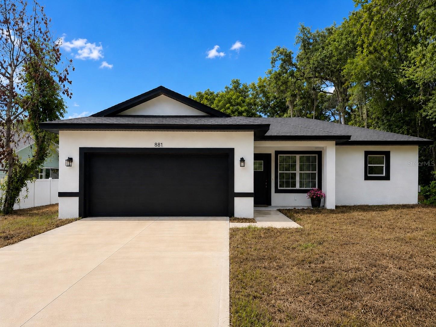 Single Family Residence in ORANGE CITY, FL - Daniel Dourado