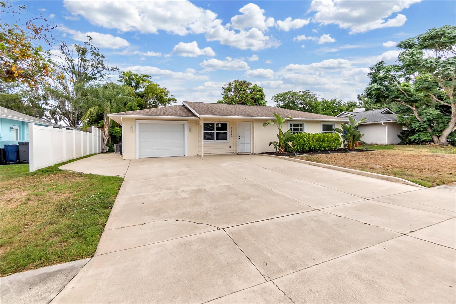 Single Family Residence em BRADENTON, FL - Daniel Dourado