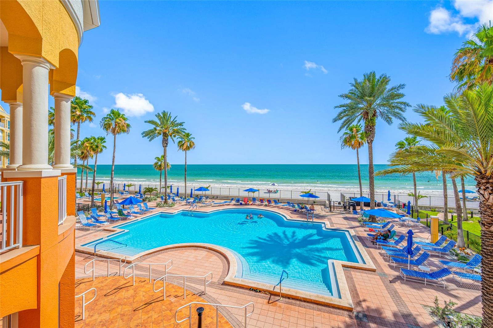Condominium em NORTH REDINGTON BEACH, FL - Daniel Dourado