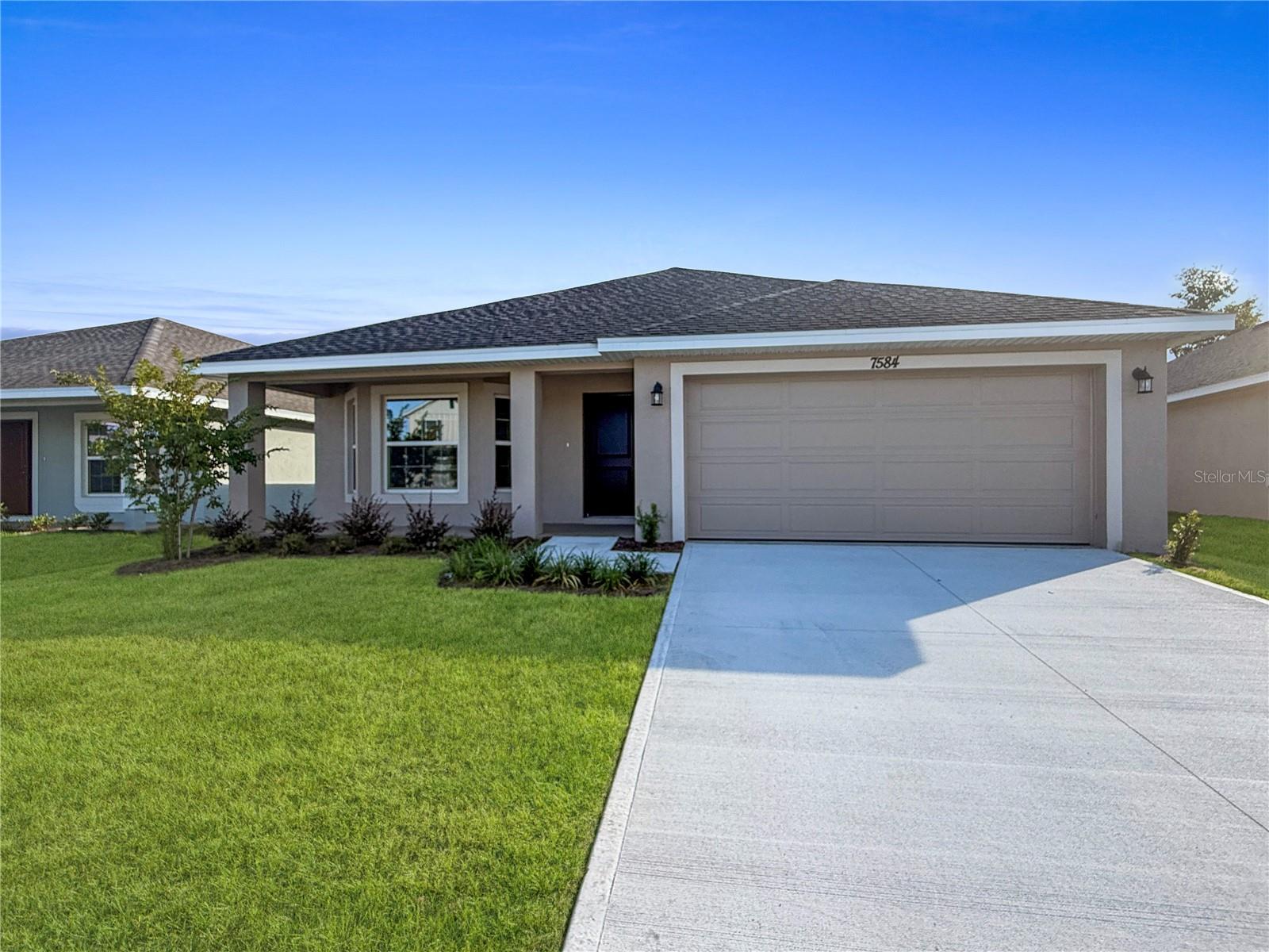 Single Family Residence in ST CLOUD, FL - Daniel Dourado