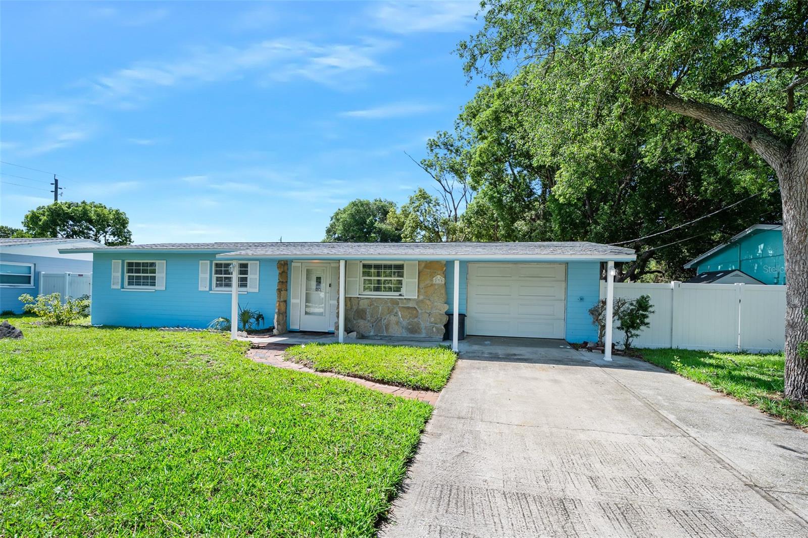 Single Family Residence em ORMOND BEACH, FL - Daniel Dourado