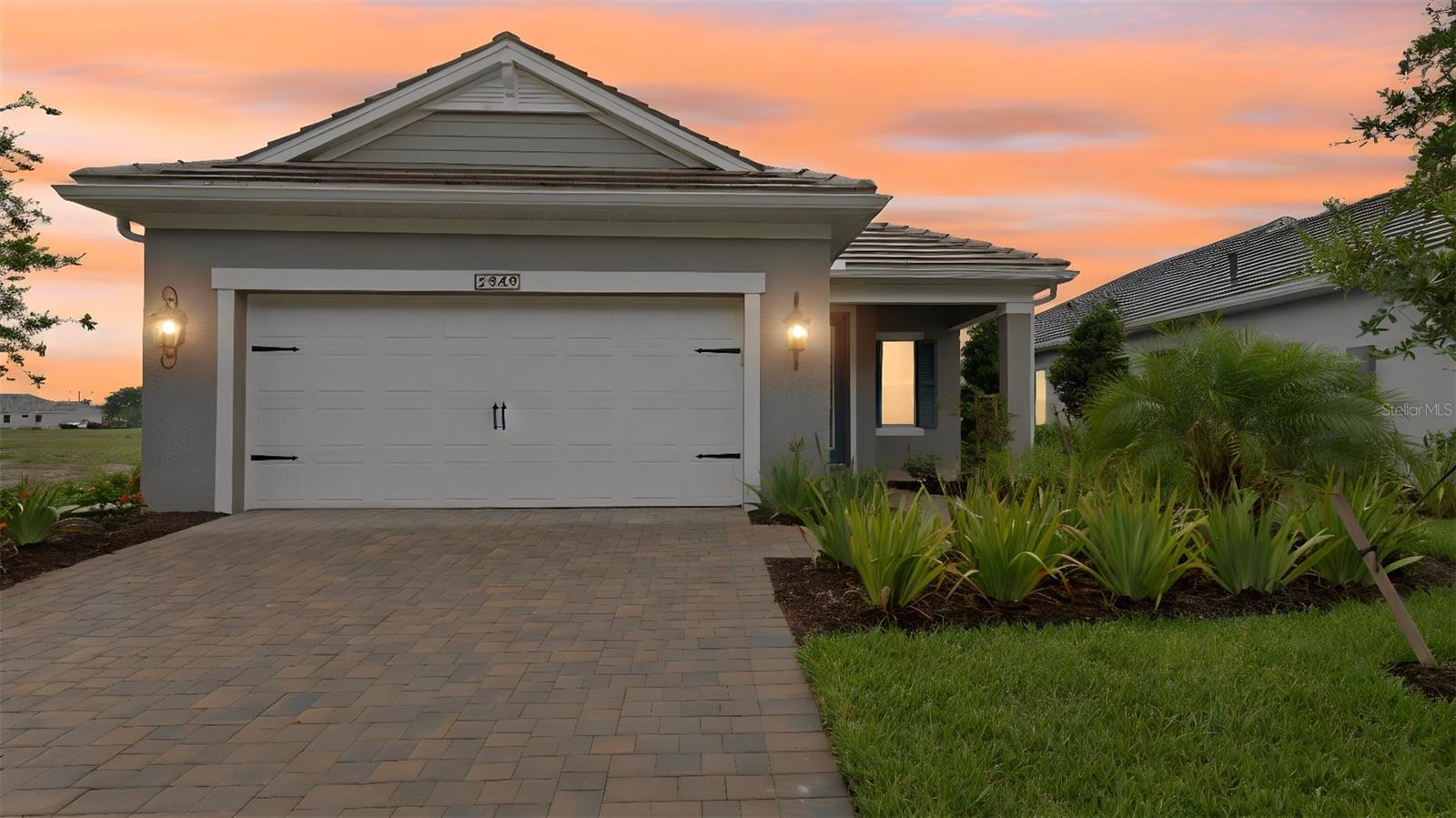 Single Family Residence em FORT MYERS, FL - Daniel Dourado