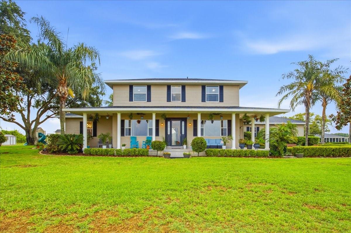 Single Family Residence in BABSON PARK, FL - Daniel Dourado