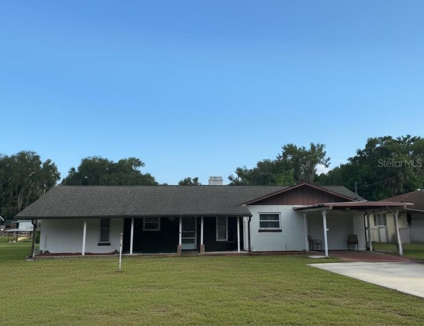 Single Family Residence em LAKE PANASOFFKEE, FL - Daniel Dourado
