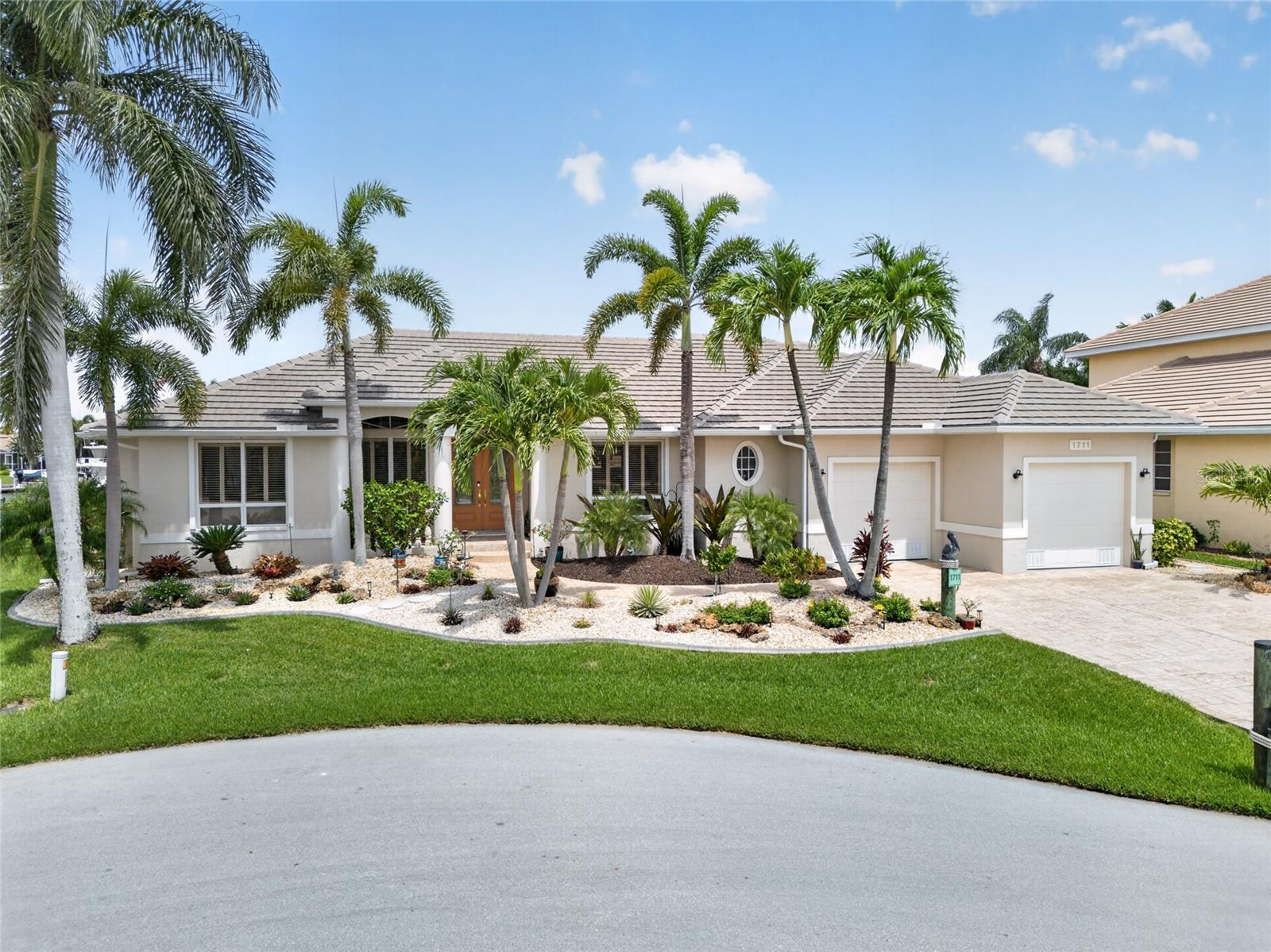 Single Family Residence em PUNTA GORDA, FL - Daniel Dourado