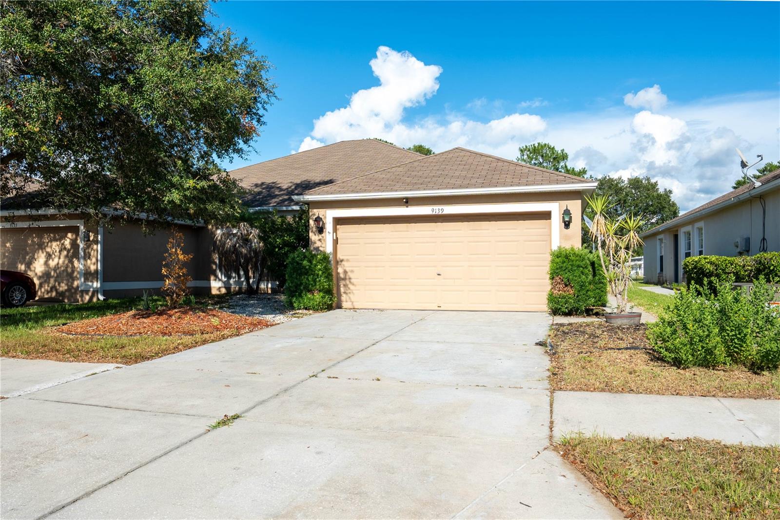 Single Family Residence in BROOKSVILLE, FL - Daniel Dourado