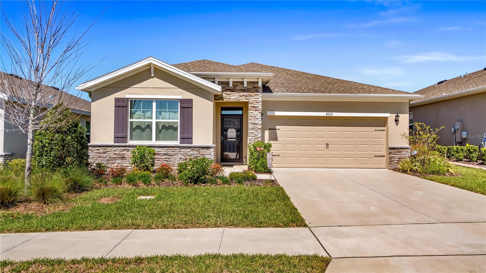 Single Family Residence in WILDWOOD, FL - Daniel Dourado
