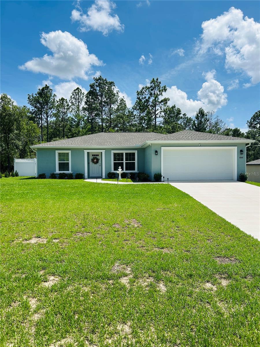Single Family Residence in CITRUS SPRINGS, FL - Daniel Dourado