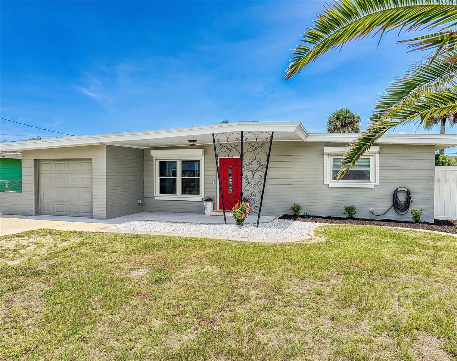 Single Family Residence in PORT ORANGE, FL - Daniel Dourado