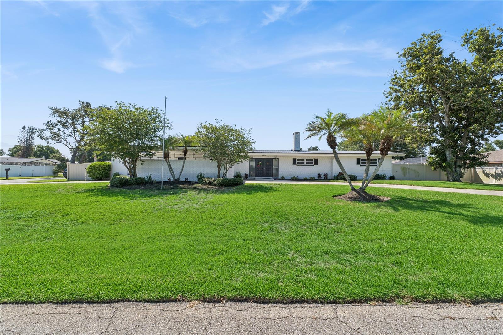 Single Family Residence em WINTER HAVEN, FL - Daniel Dourado
