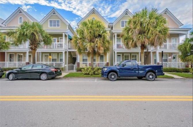 Condominium in TAMPA, FL - Daniel Dourado