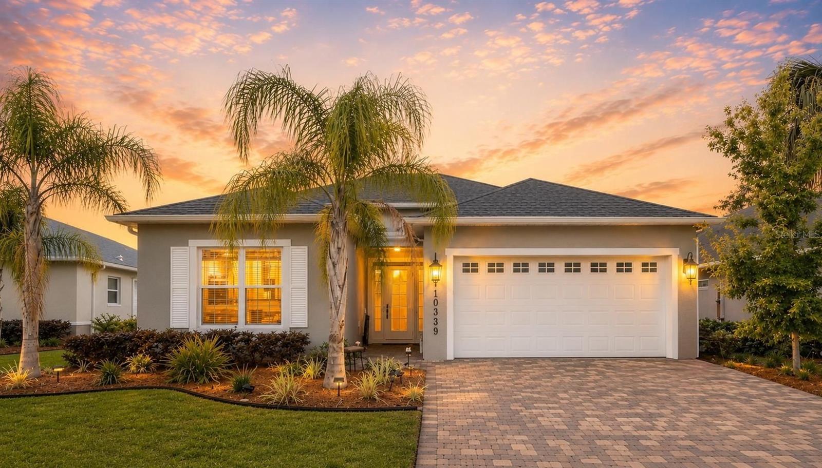 Single Family Residence em OXFORD, FL - Daniel Dourado