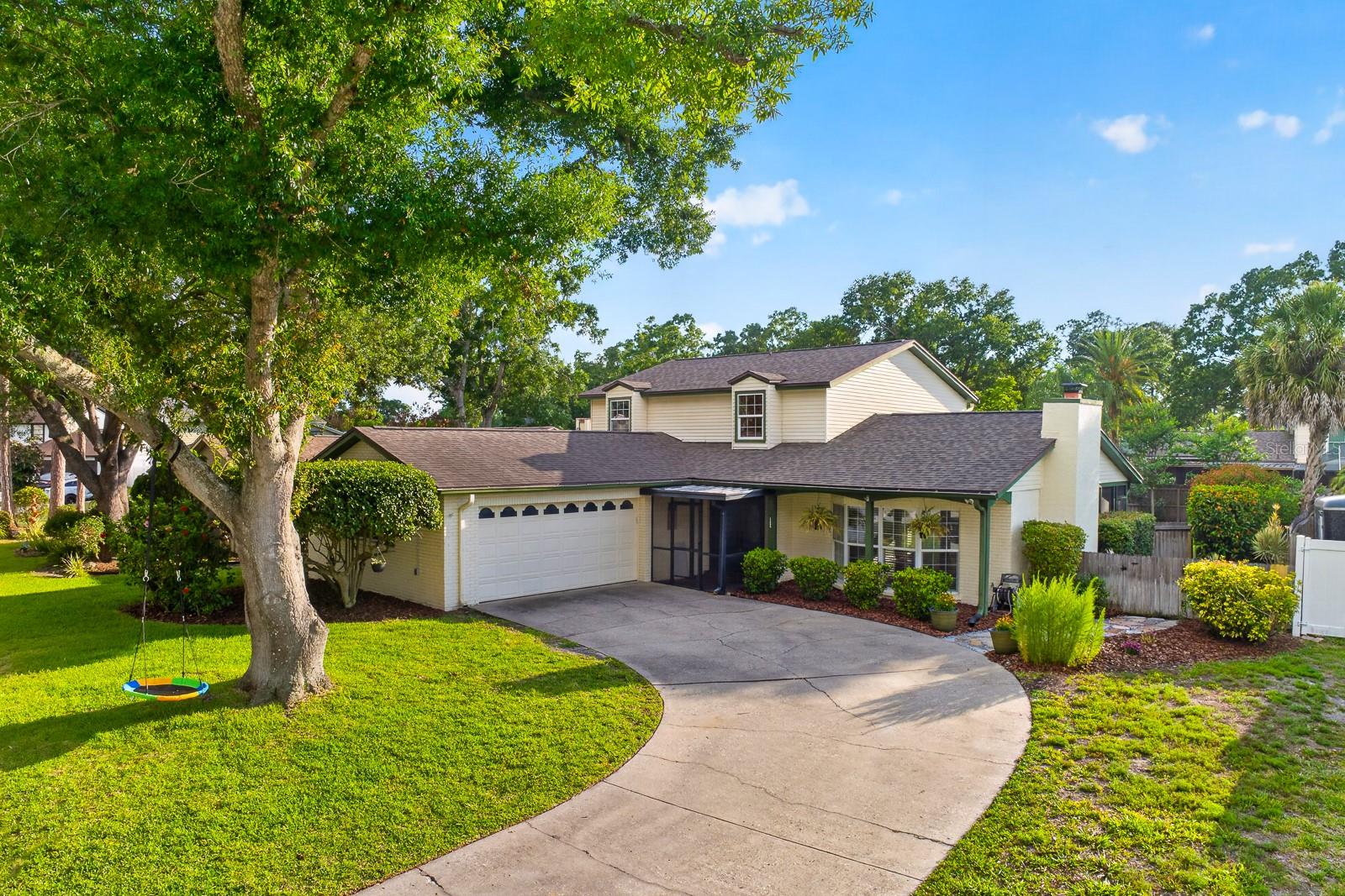 Single Family Residence in TAMPA, FL - Daniel Dourado
