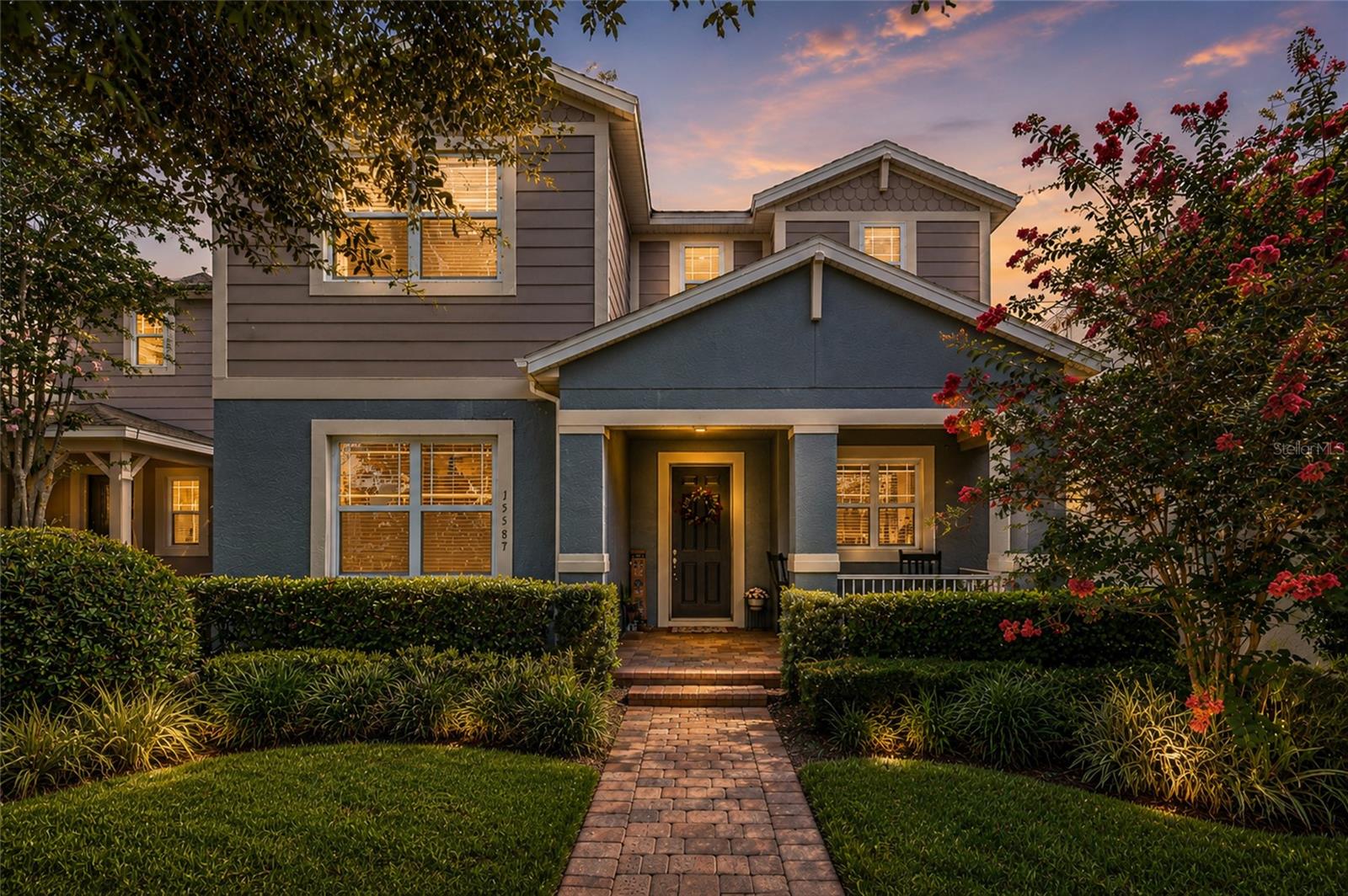 Single Family Residence in WINTER GARDEN, FL - Daniel Dourado