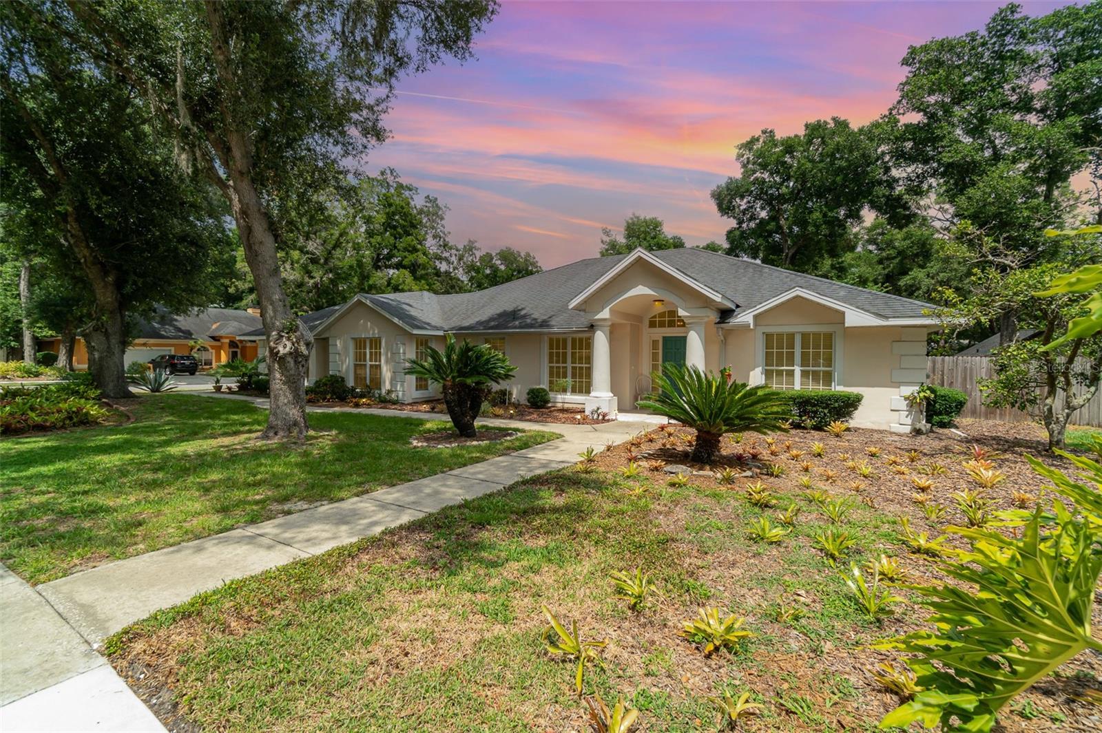 Single Family Residence em APOPKA, FL - Daniel Dourado
