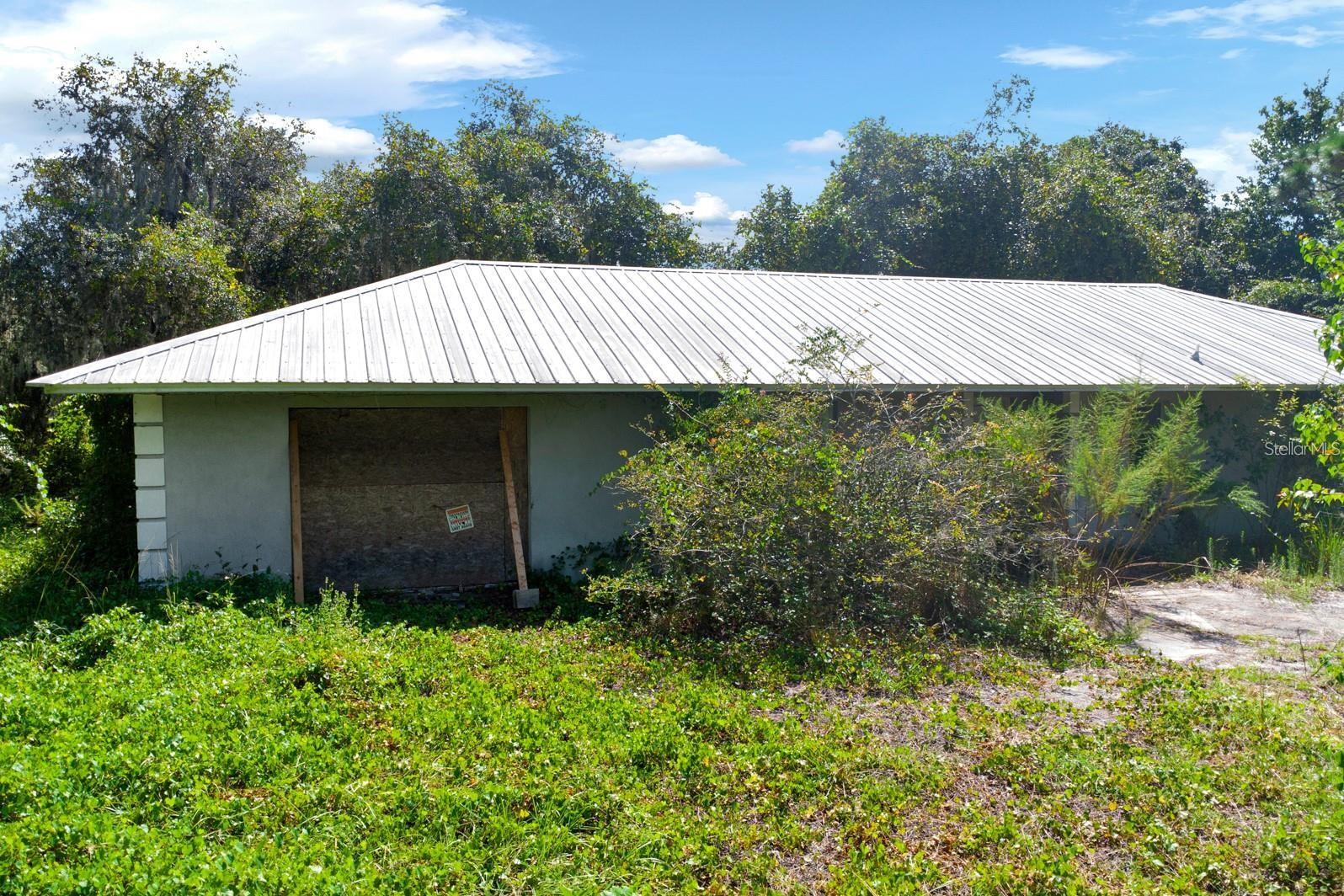 Single Family Residence in ST CLOUD, FL - Daniel Dourado