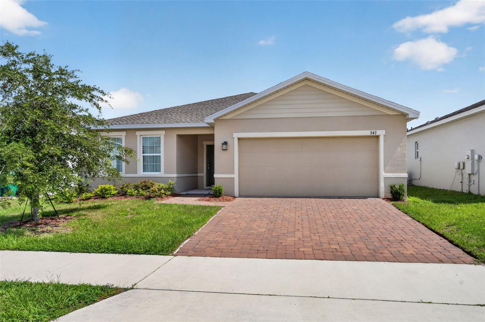 Single Family Residence em MOUNT DORA, FL - Daniel Dourado