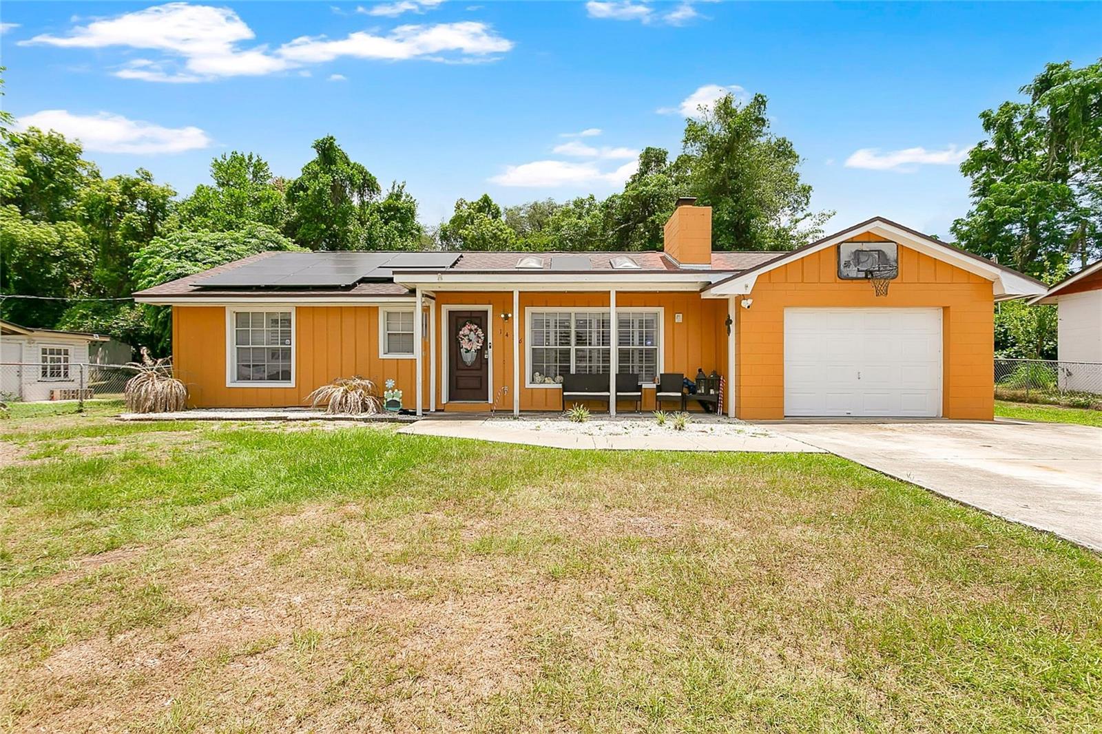 Single Family Residence in APOPKA, FL - Daniel Dourado