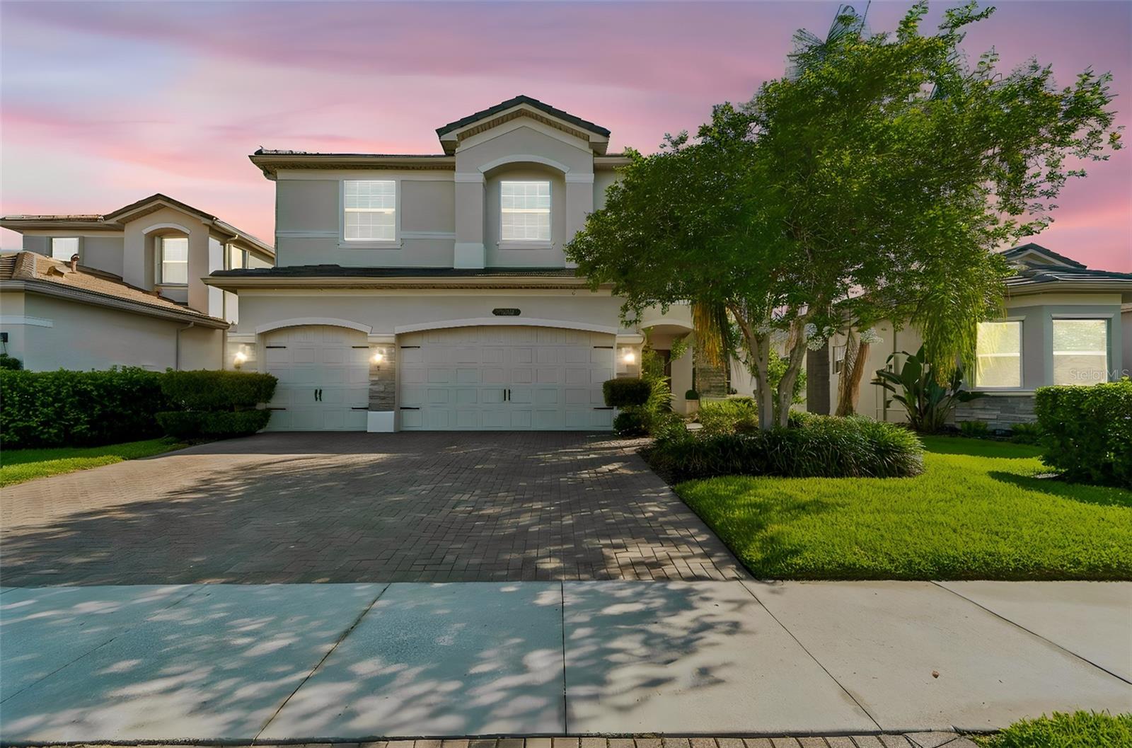 Single Family Residence em WESLEY CHAPEL, FL - Daniel Dourado