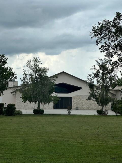 Single Family Residence in MYAKKA CITY, FL - Daniel Dourado