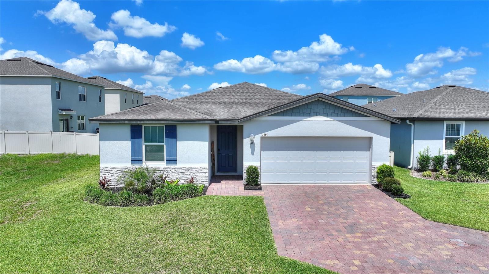 Single Family Residence em WINTER HAVEN, FL - Daniel Dourado