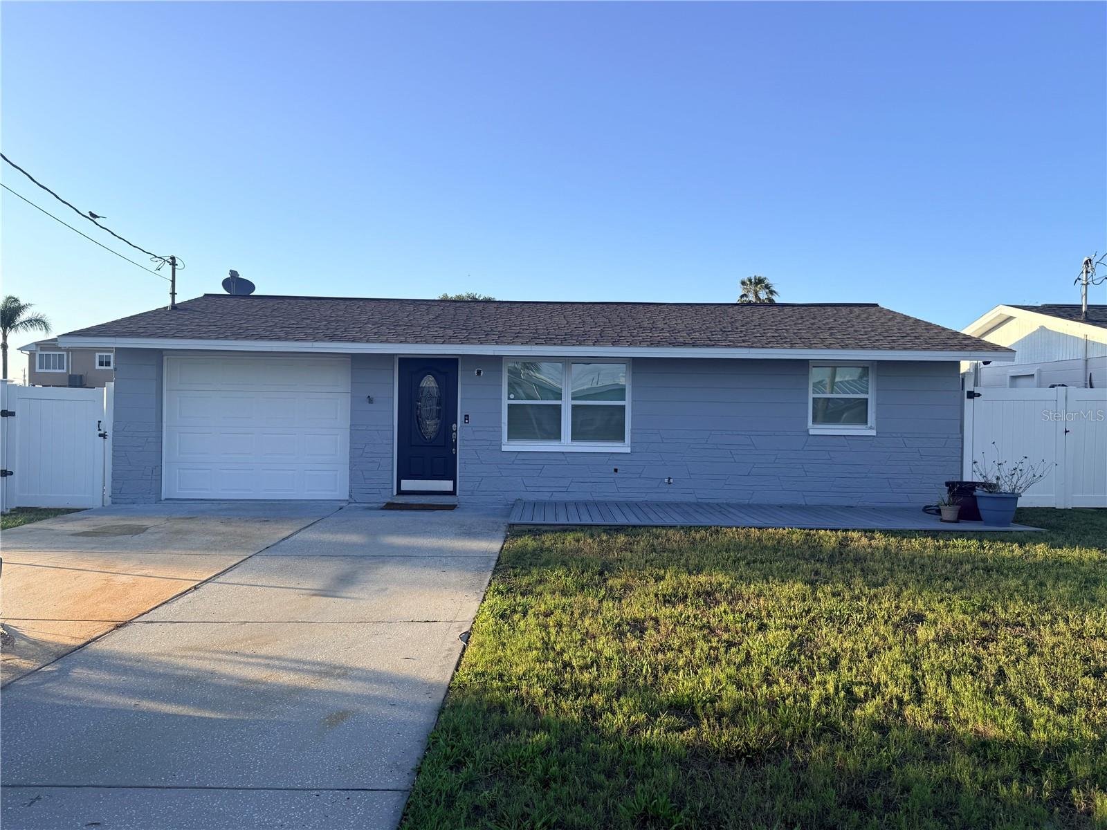 Single Family Residence em HUDSON, FL - Daniel Dourado