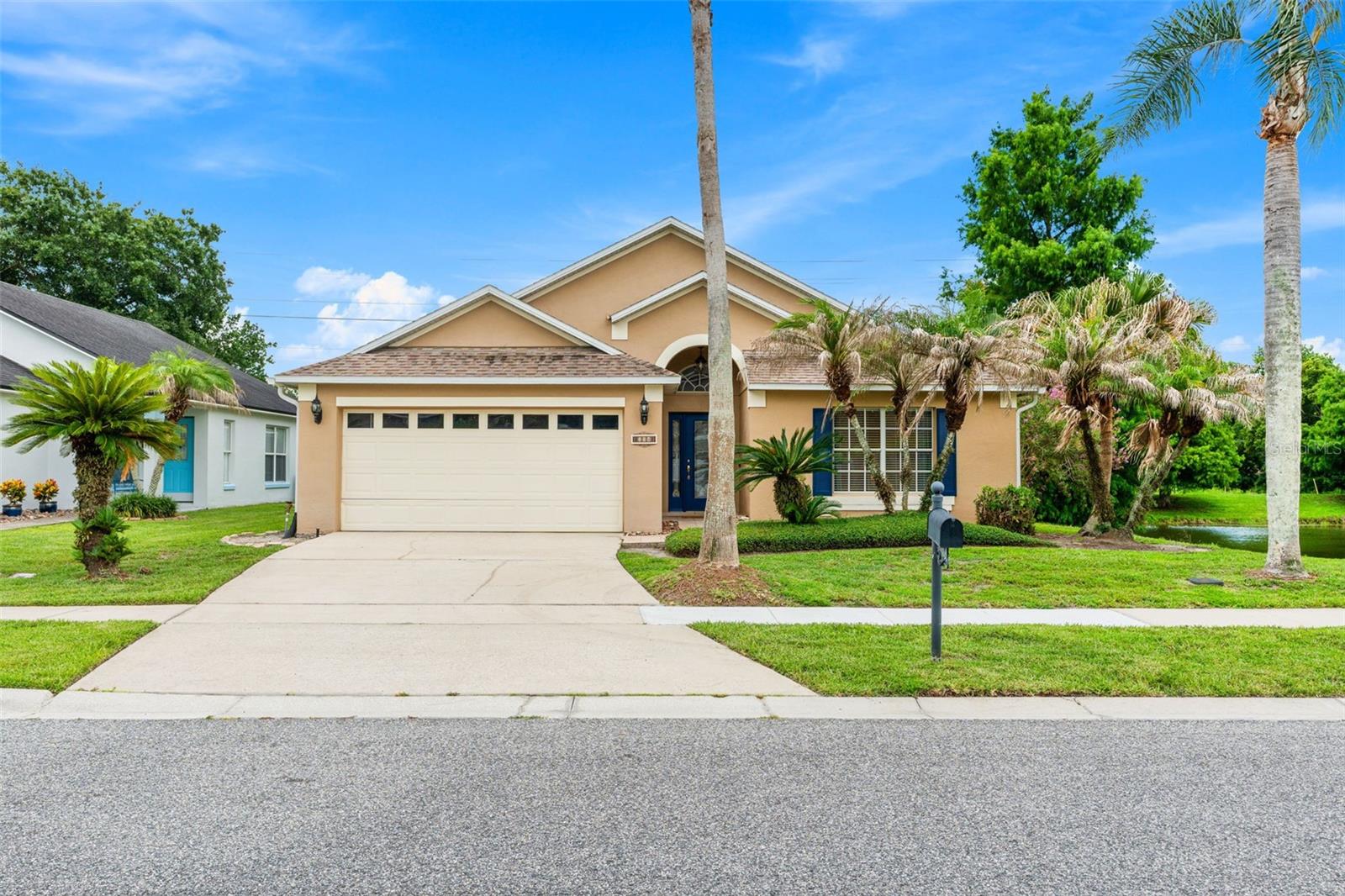 Single Family Residence em WINTER SPRINGS, FL - Daniel Dourado