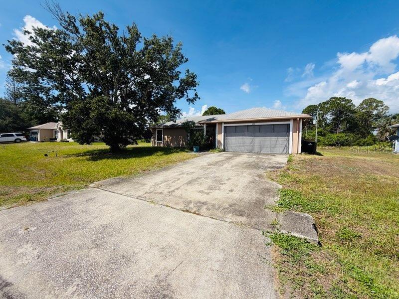 Single Family Residence em PALM BAY, FL - Daniel Dourado