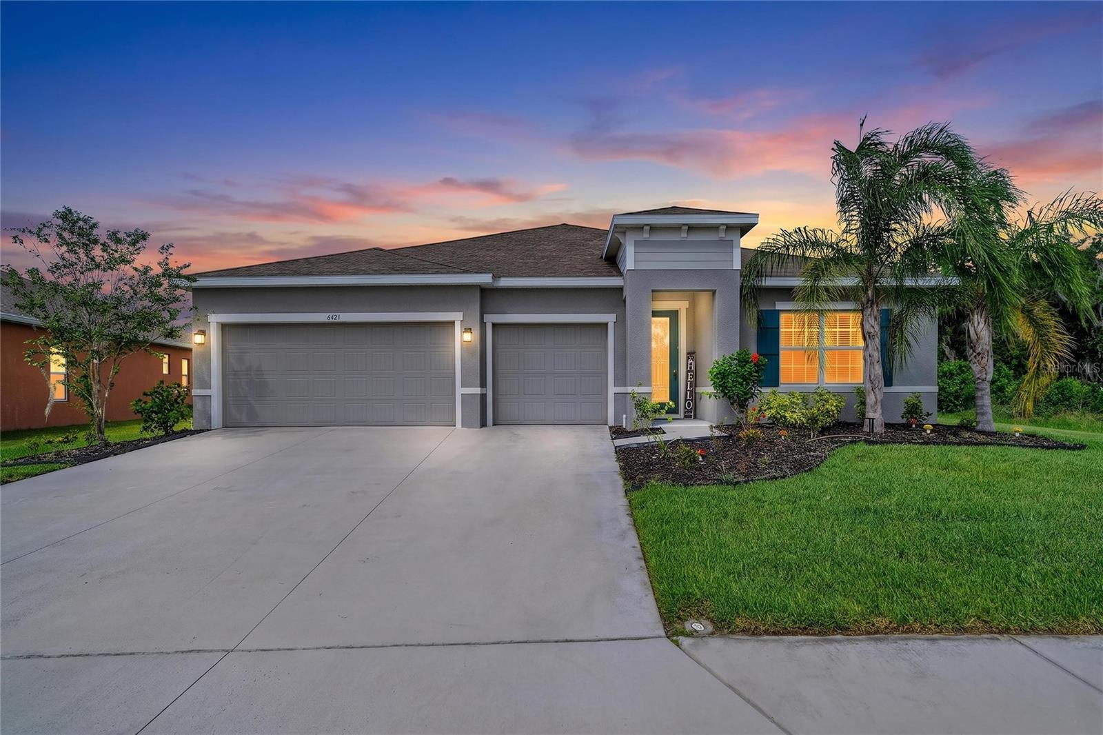 Single Family Residence in PARRISH, FL - Daniel Dourado