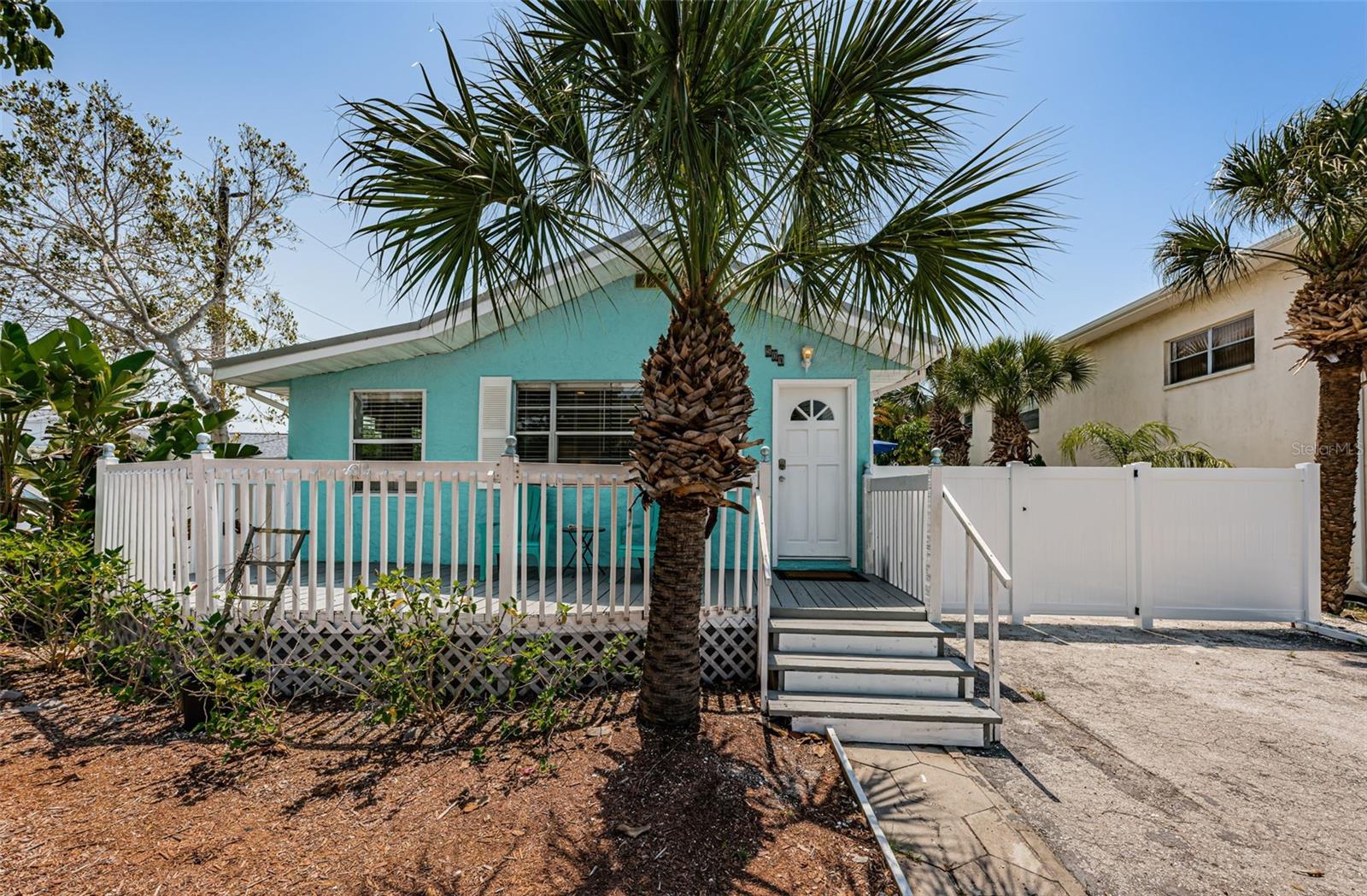 Single Family Residence em ST PETE BEACH, FL - Daniel Dourado
