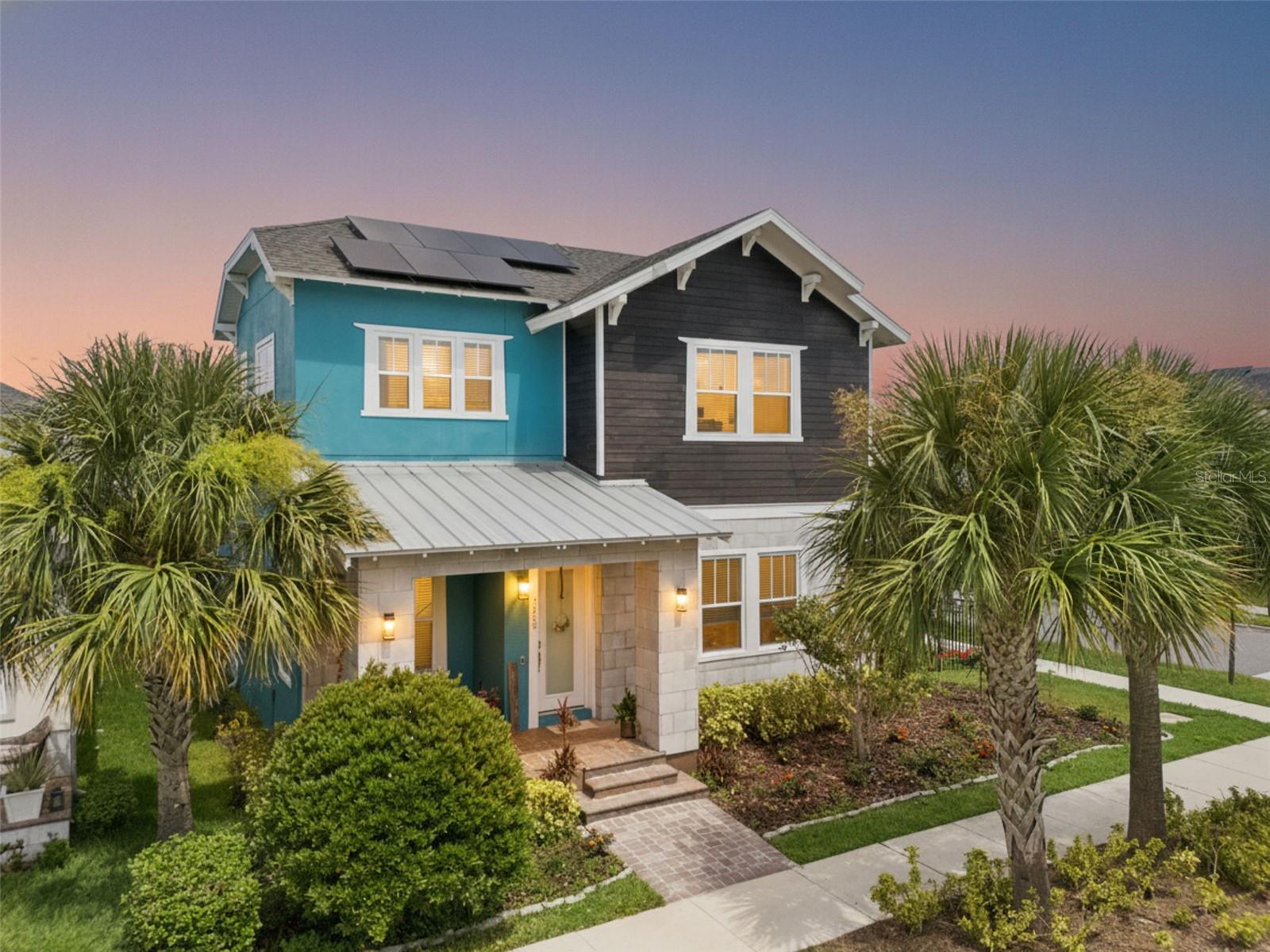 Single Family Residence in ORLANDO, FL - Daniel Dourado
