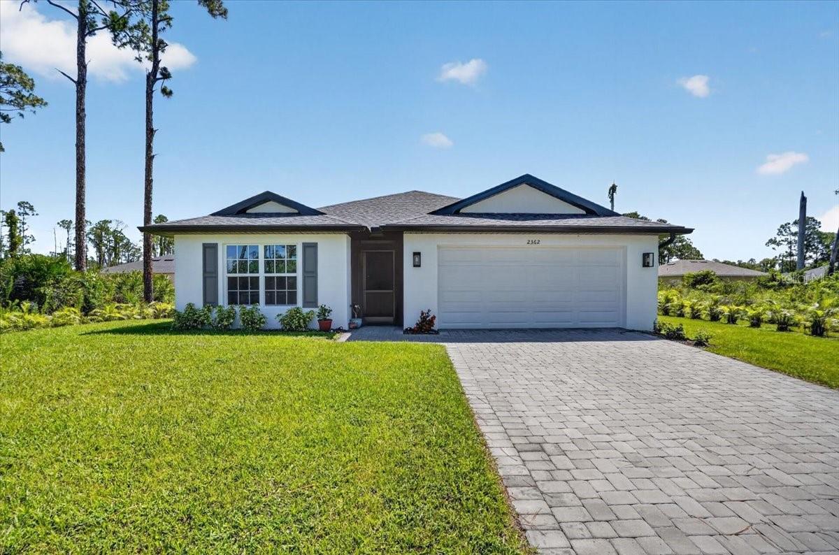 Single Family Residence in NORTH PORT, FL - Daniel Dourado