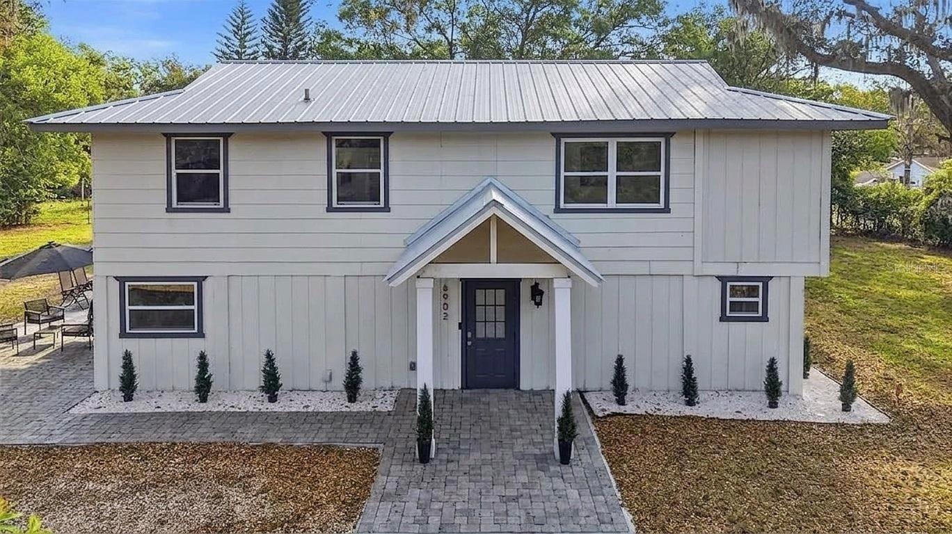 Single Family Residence in TAMPA, FL - Daniel Dourado