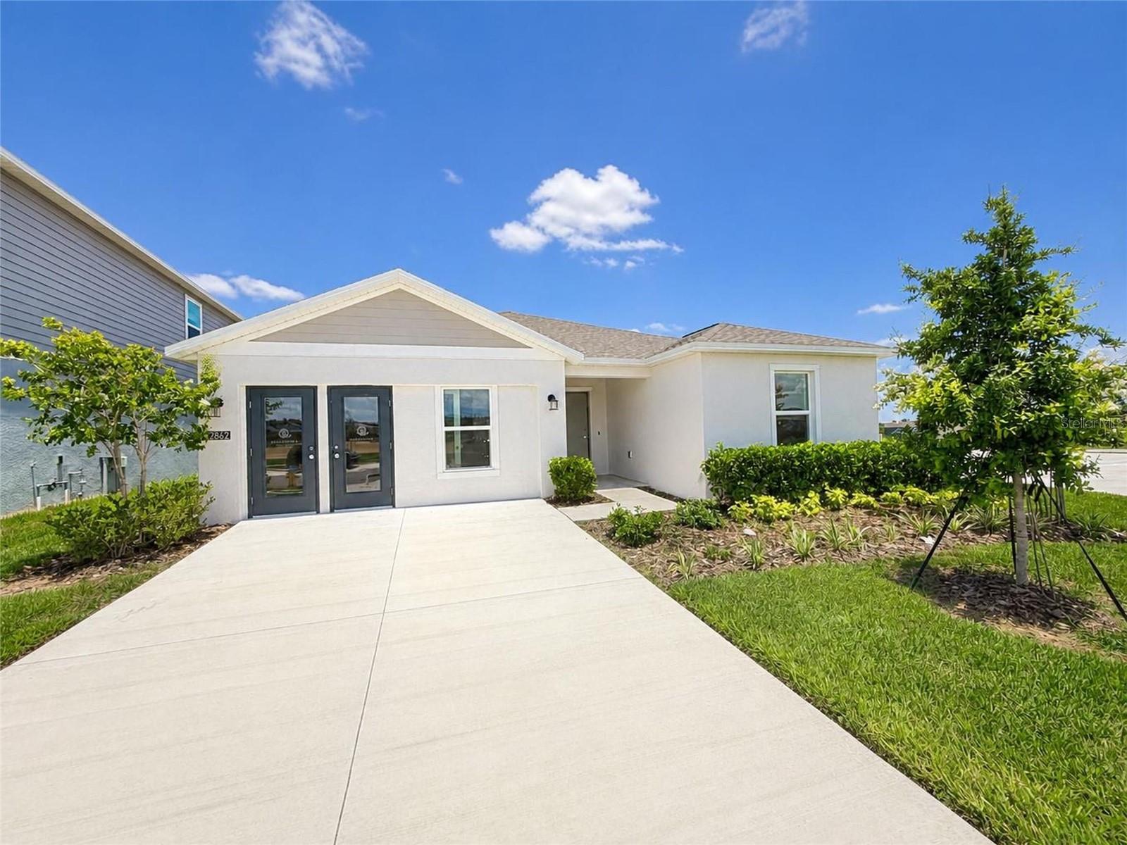 Single Family Residence in LAKE WALES, FL - Daniel Dourado