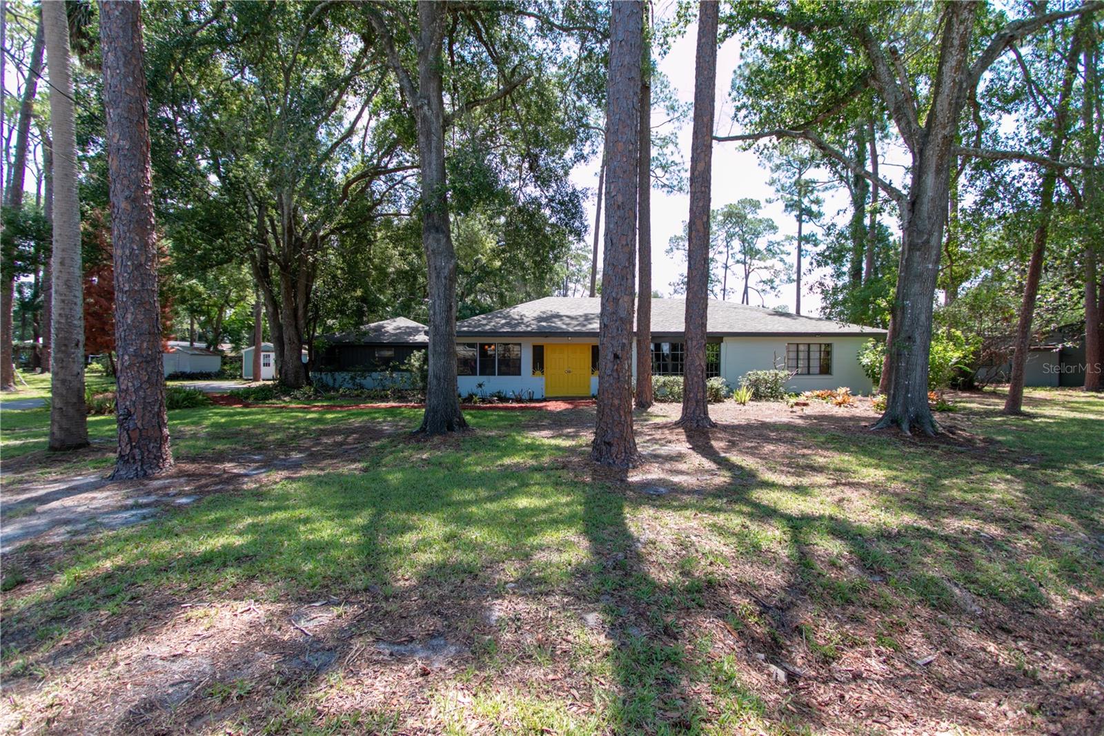 Single Family Residence in SANFORD, FL - Daniel Dourado