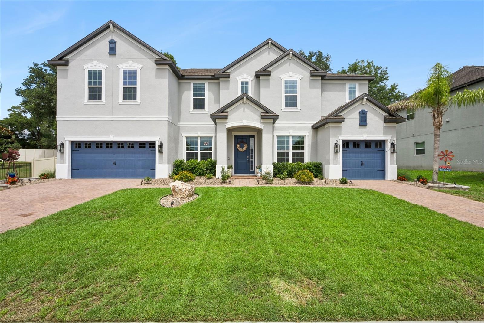 Single Family Residence in APOPKA, FL - Daniel Dourado