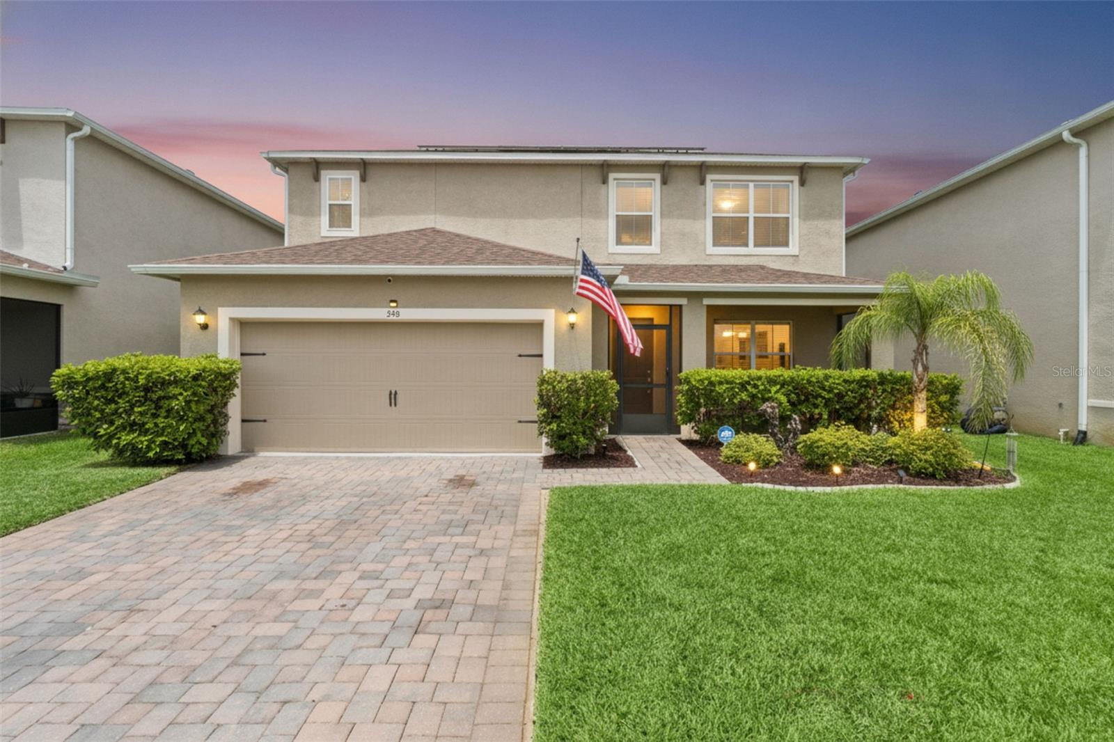 Single Family Residence in DEBARY, FL - Daniel Dourado