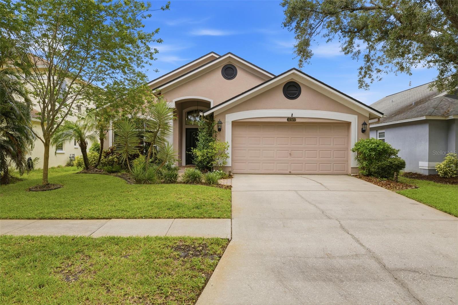 Single Family Residence in TAMPA, FL - Daniel Dourado