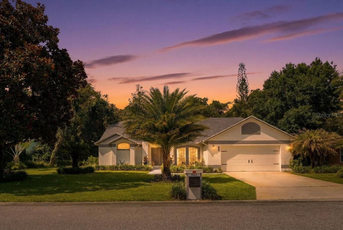 Single Family Residence in LAKE WALES, FL - Daniel Dourado
